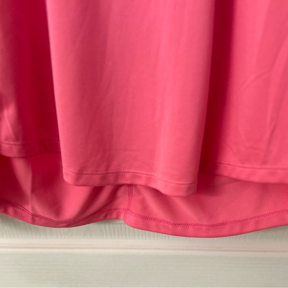 Nike Dri Fit Pink Shell. Sm/Great Condition! 25” L/Back, 21”L/Front, 24” Sleeve. - Picture 4 of 4